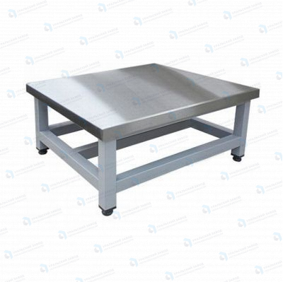 Подтоварник ПТ 800x400x300, каркас сварной из окрашенной трубы, столешница AISI430